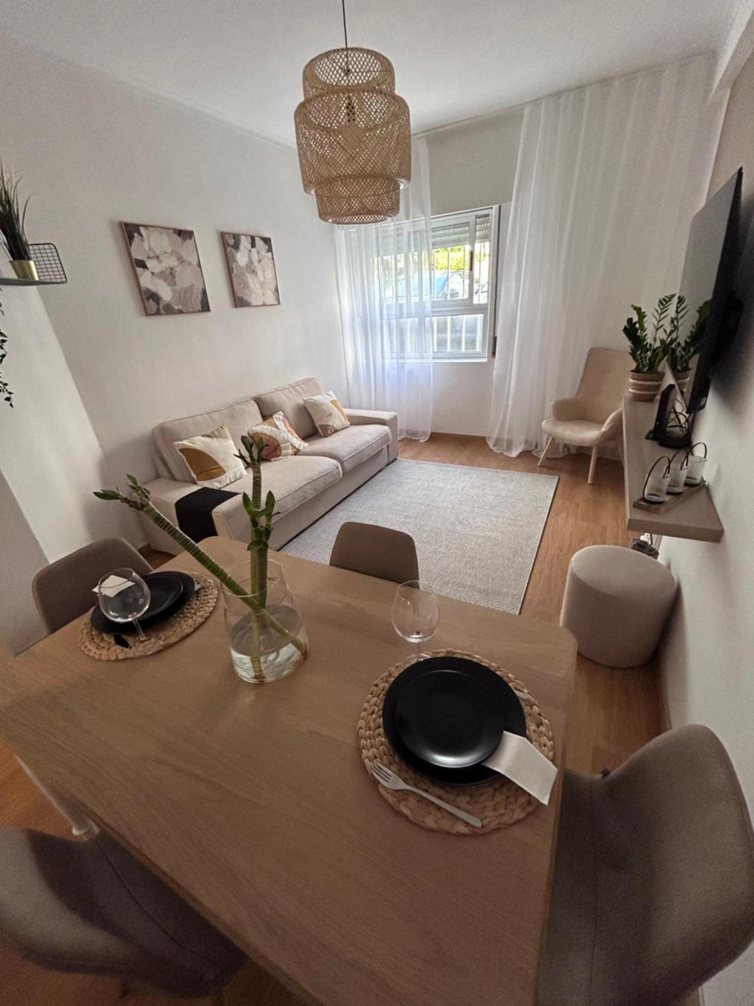 Apartamento Acolhedor Em Queluz Luaran gambar