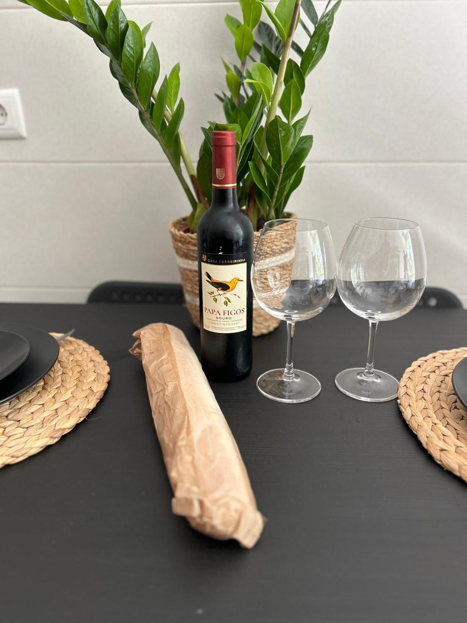 Apartamento Acolhedor Em Queluz Luaran gambar